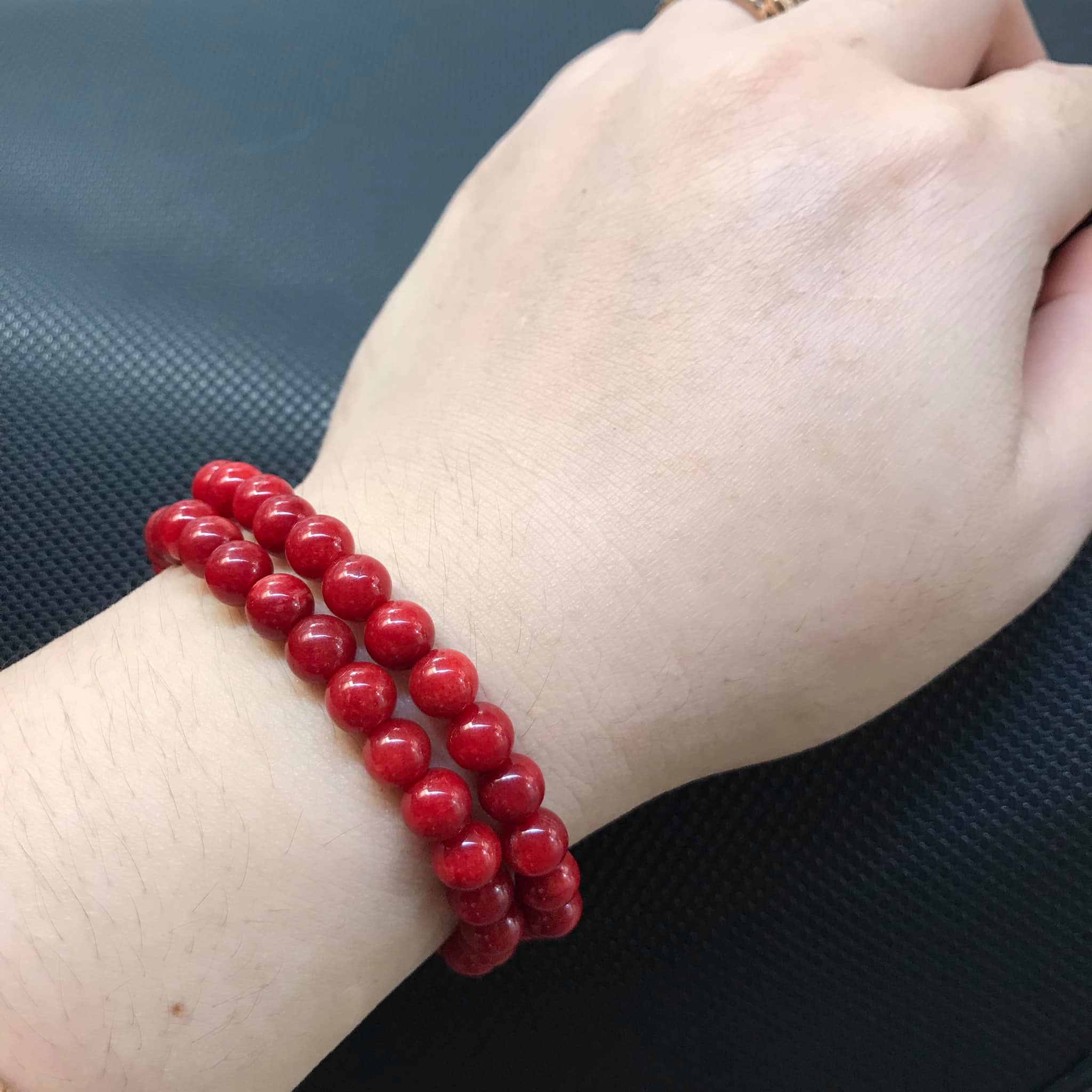 Vòng tay cẩm thạch huyết size 6ly