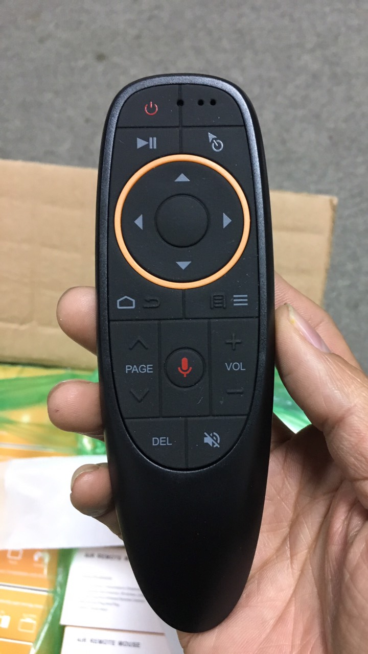 Điều khiển kiêm Chuột bay tìm kiếm giọng nói Remote Voice G10 / Q6 - Dùng 1 chạm