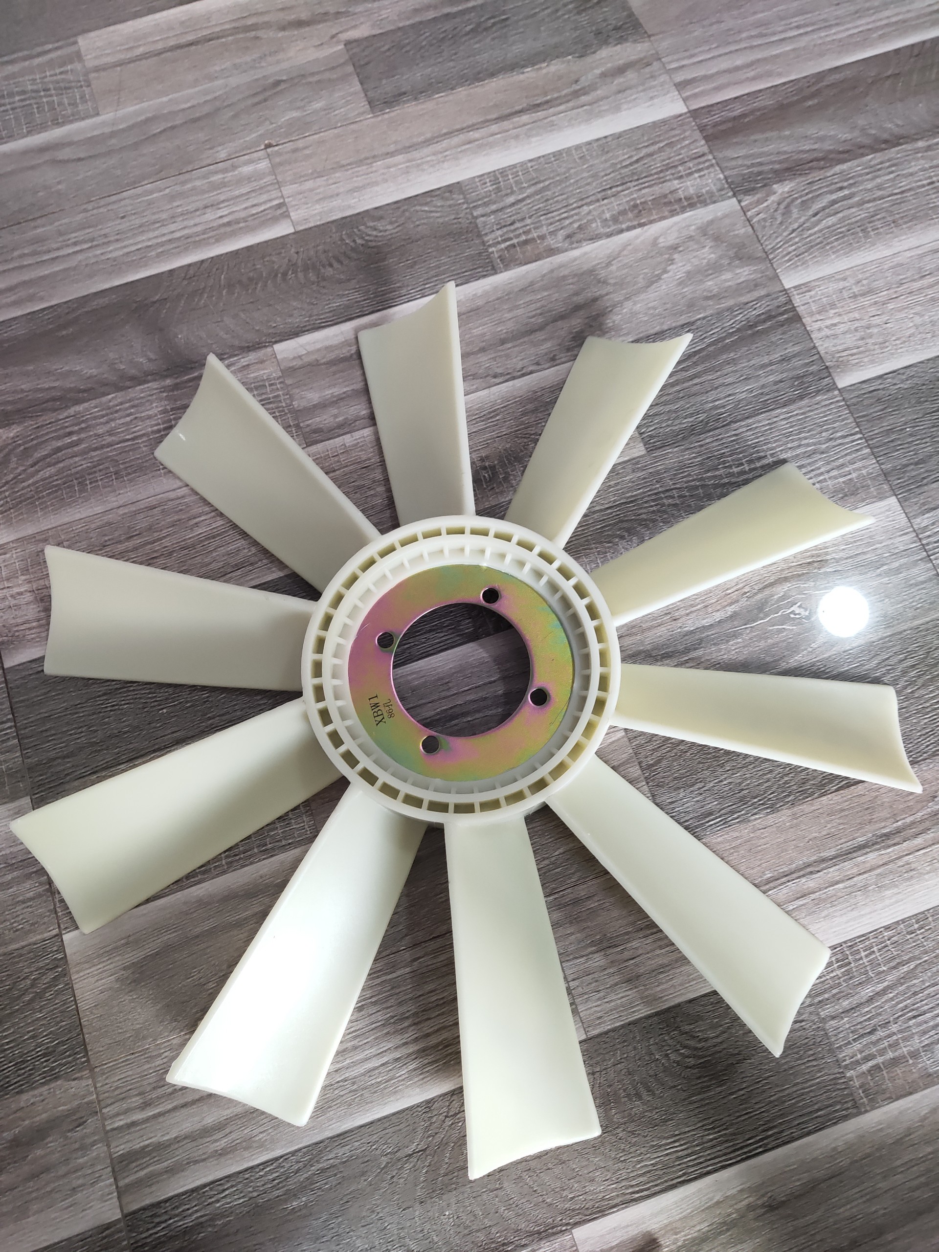 Sản phẩm gia đình làm: Cánh quạt ( 10 cánh - lỗ phi 86 - đường kính 55) 6110