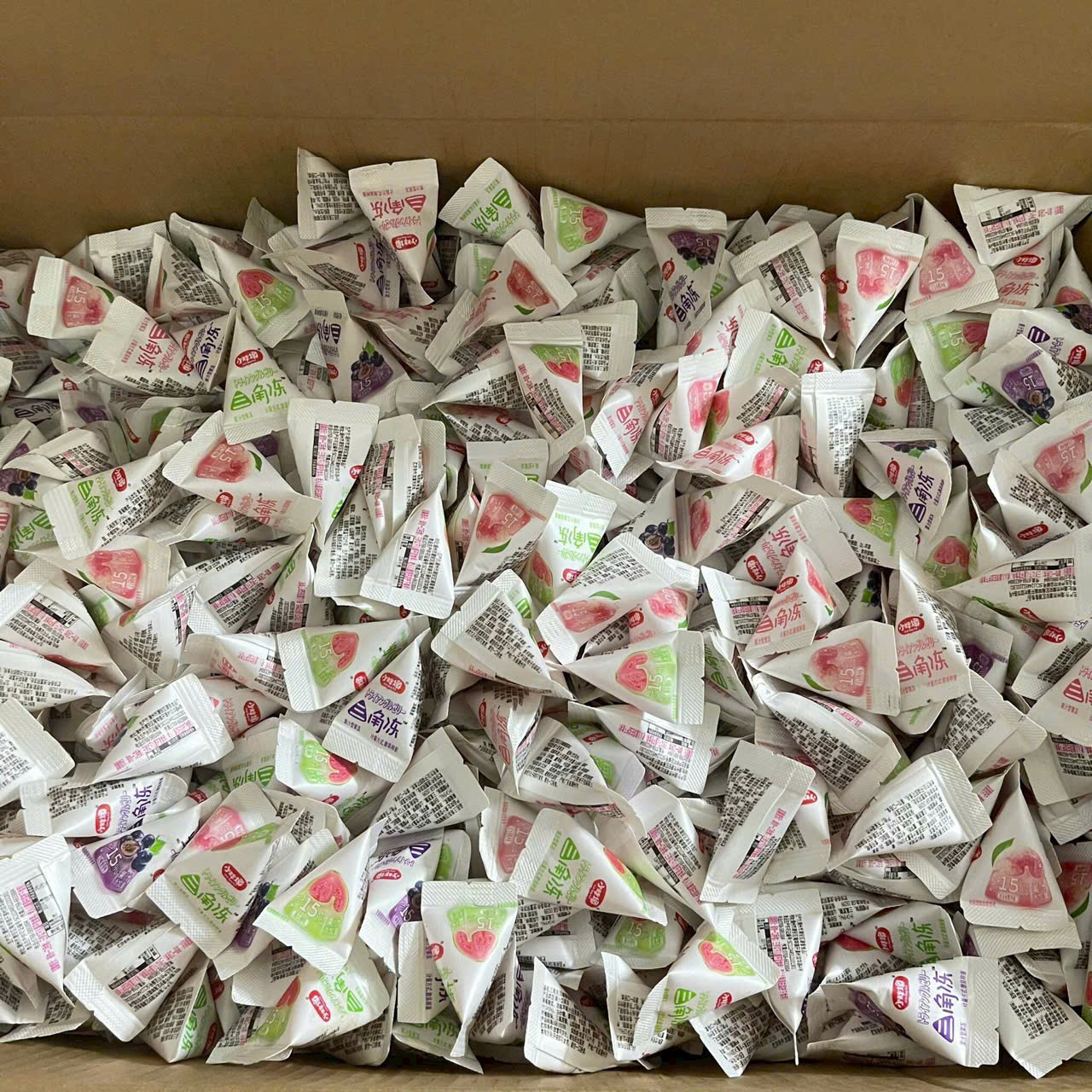 [Super good-don't miss] 1kg candy triangle jelly HM fruit mix colorful-delicious