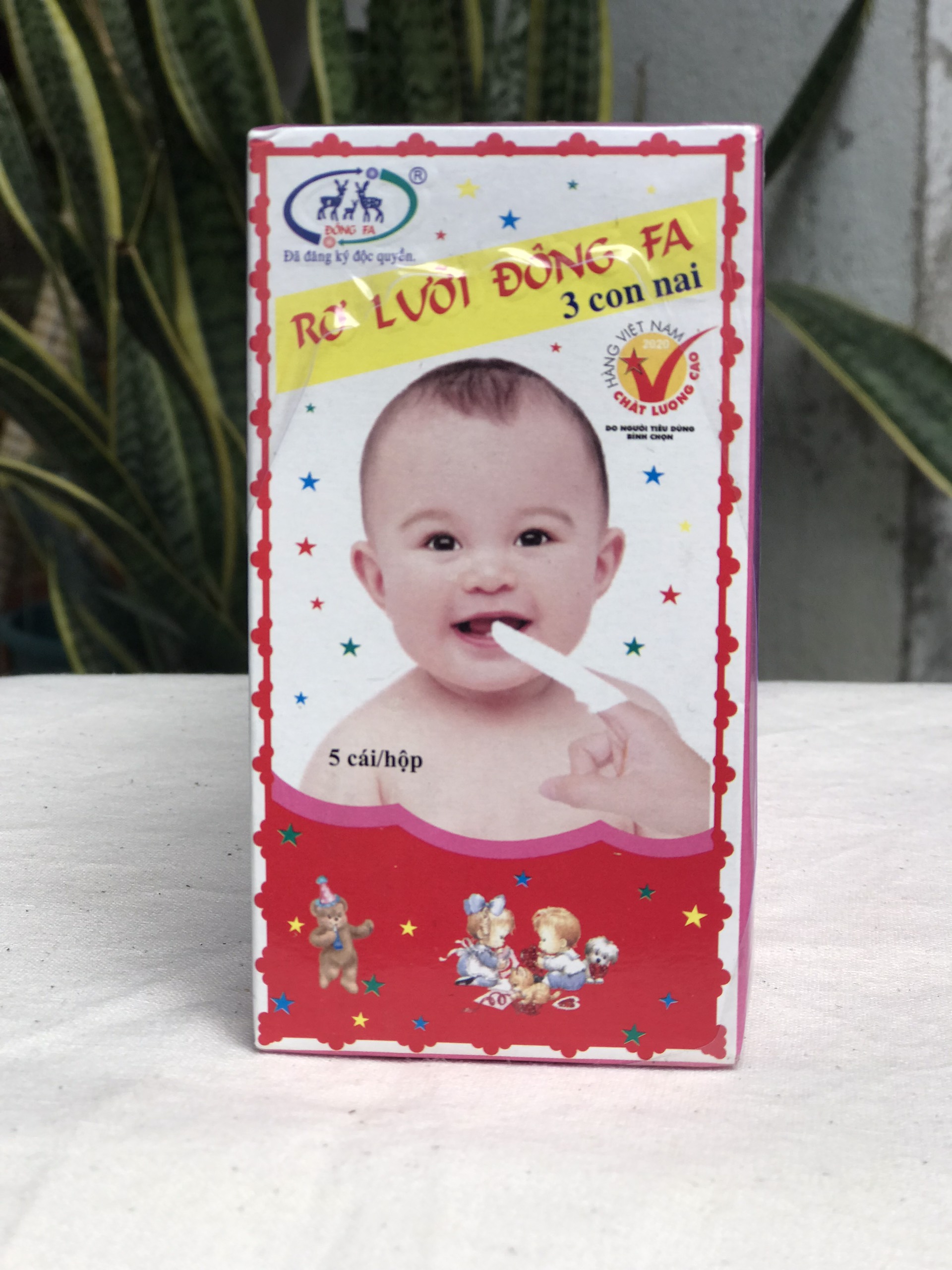 [HCM]1 Hộp/5 chiếc Gạc rơ lưỡi Đông Pha