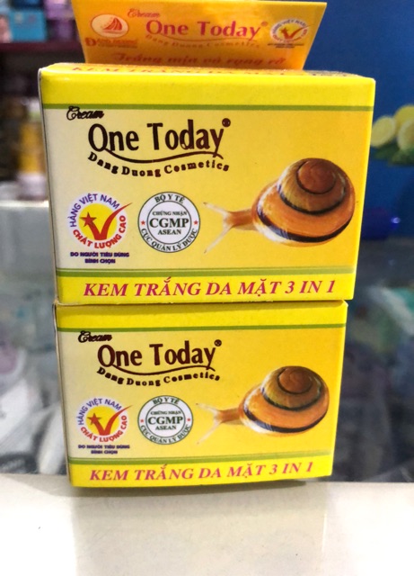 Kem trắng da 3in1 One Today