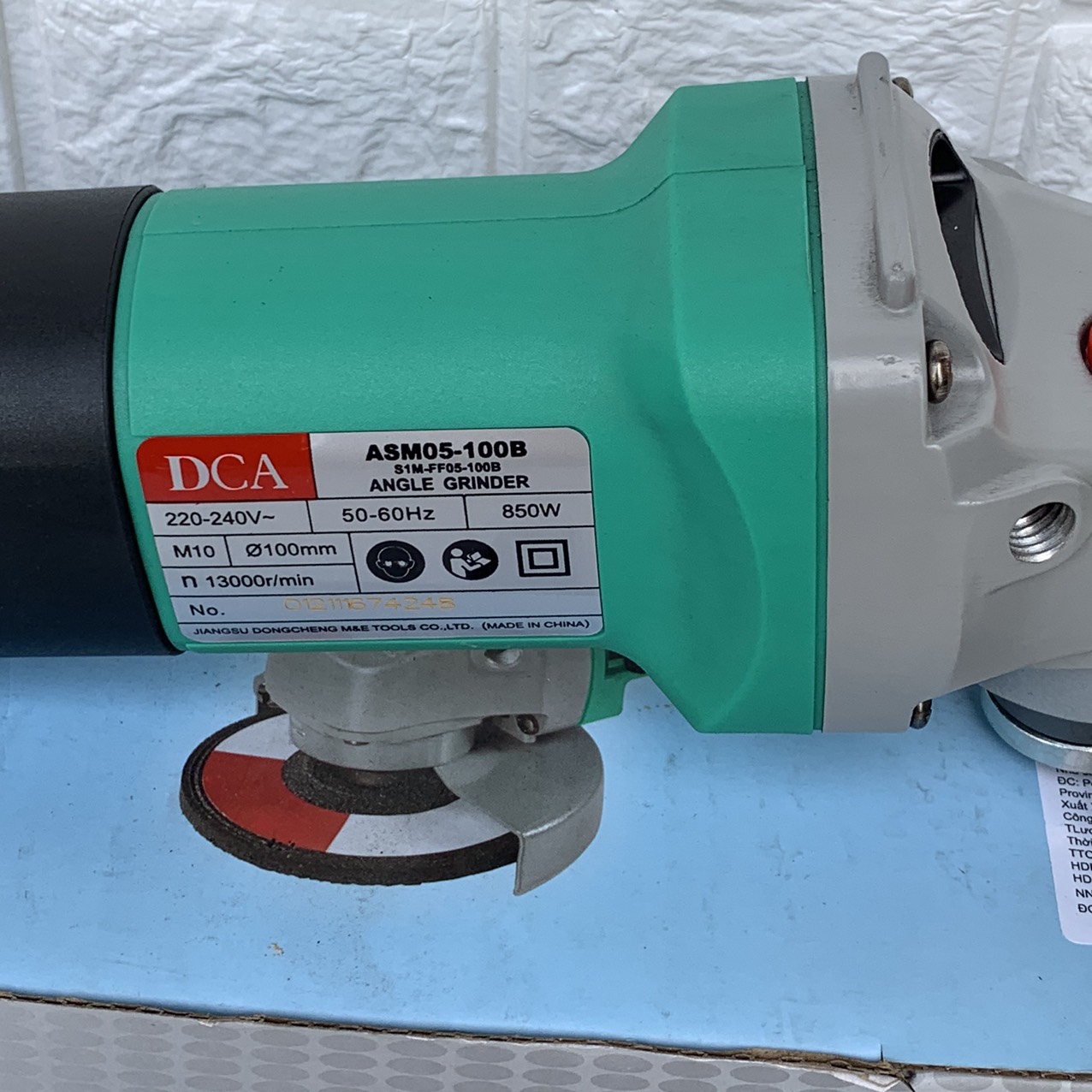 Máy mài cầm tay DCA 05-100B công suất 850W