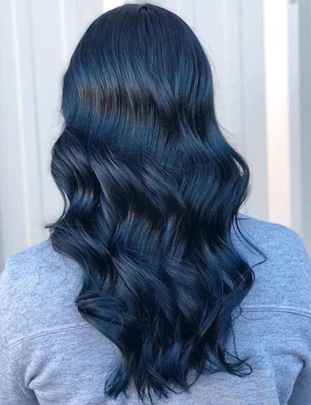 Màu tóc xanh của Rosé quá xịn, các hair salon cũng đang rộ lên trend nhuộm  xanh bắt mắt này