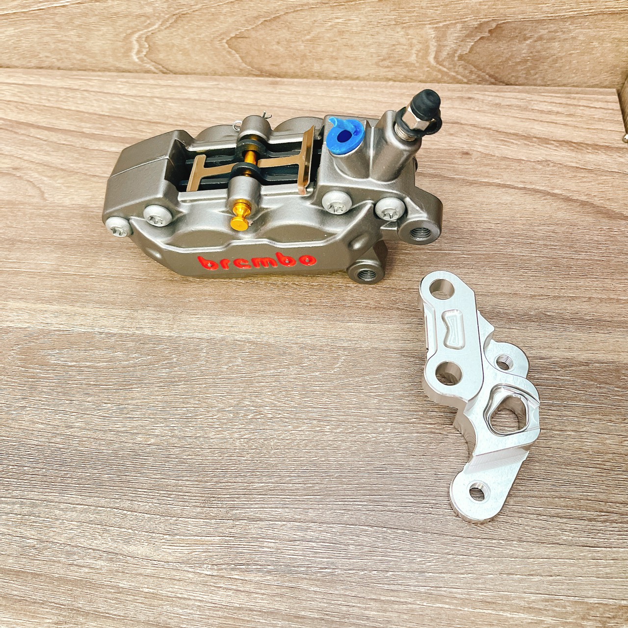 Heo dầu bambo 4pis kèm pát raider/satria Đi đĩa zin