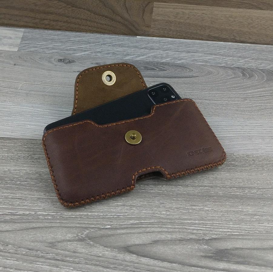 Bao Da Đeo Lưng iphone 11 pro max Da Sáp Nâu Cafe