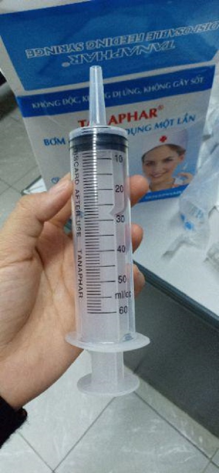 Bơm cho ăn y tế chính hãng Tanaphar 50ml Tanaphar (túi 1 Chiếc)
