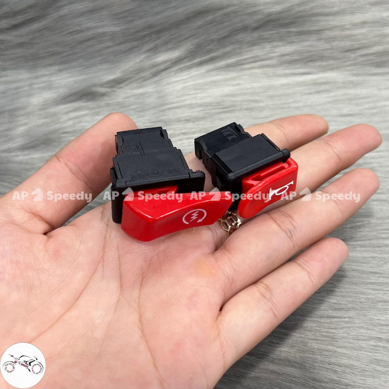 Nút công tắc đỏ gắn thông dụng dòng xe  Honda (tắt máy tạm thời, nút đề, nút kèn) [CHÍNH HÃNG]