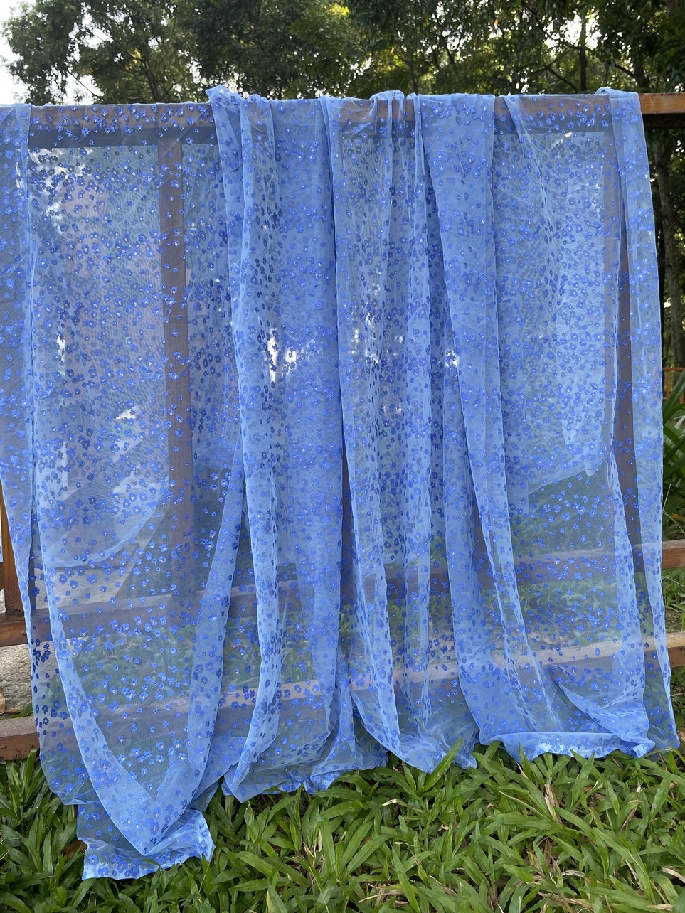2m Vải Lưới Xanh Hoa Nhí