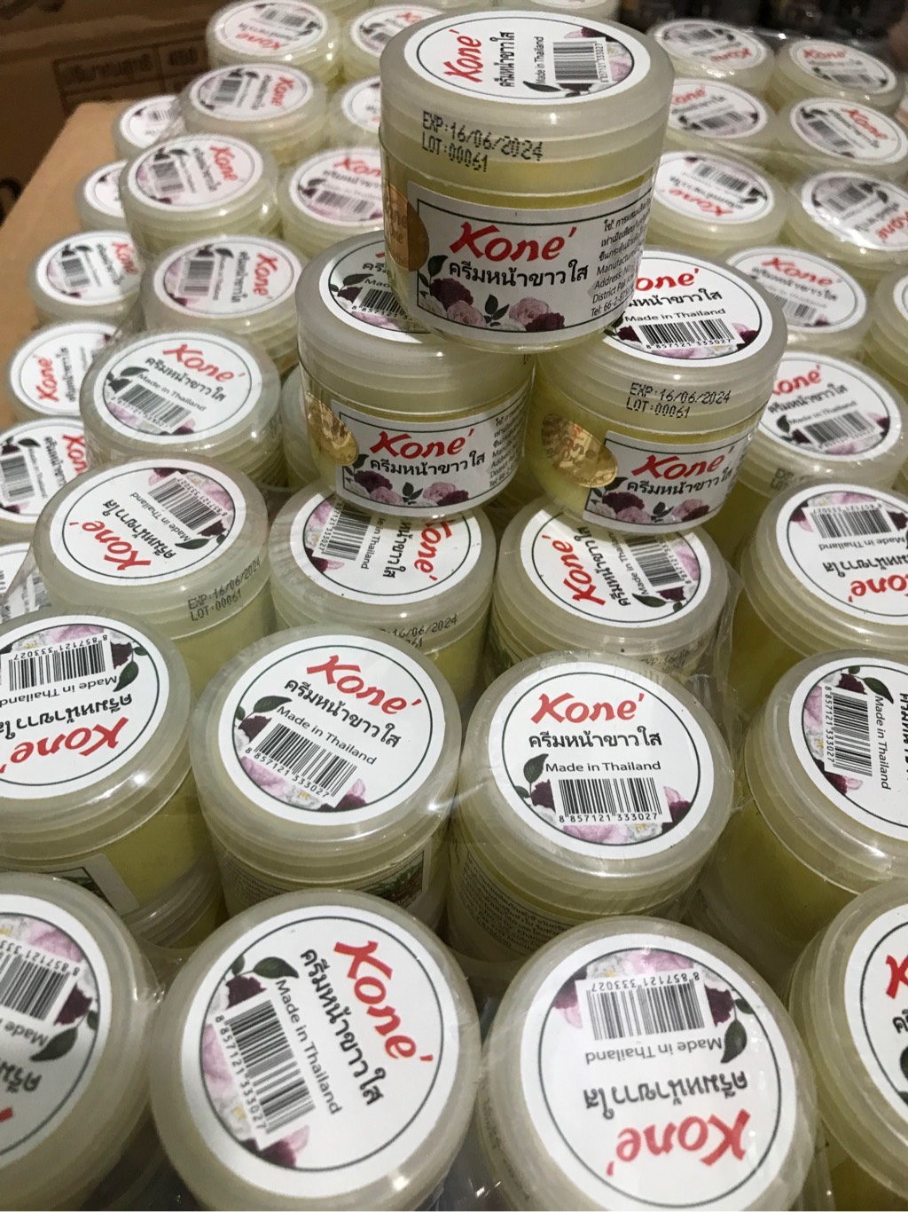 [Ảnh thật] kem kích trắng kone vàng thái lan