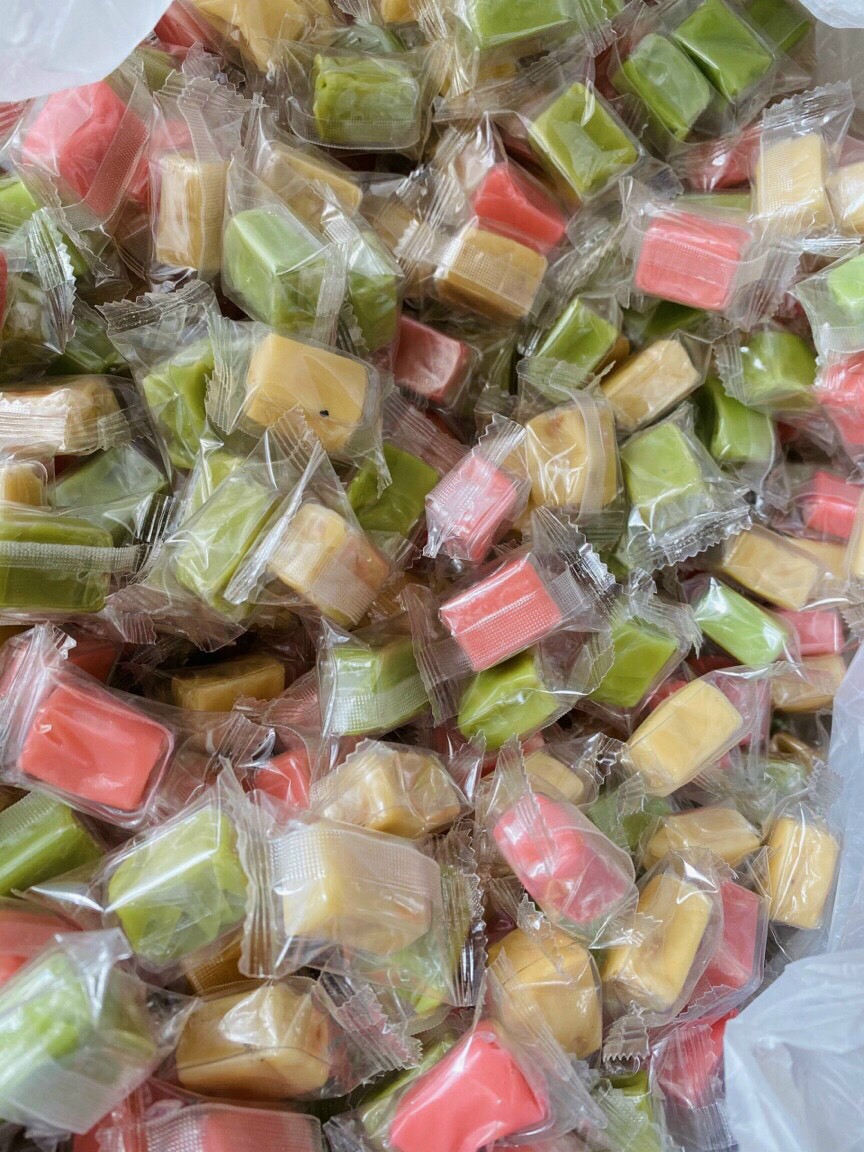 (Freeship) 1kg kẹo dừa dẻo Thập cẩm Bến Tre