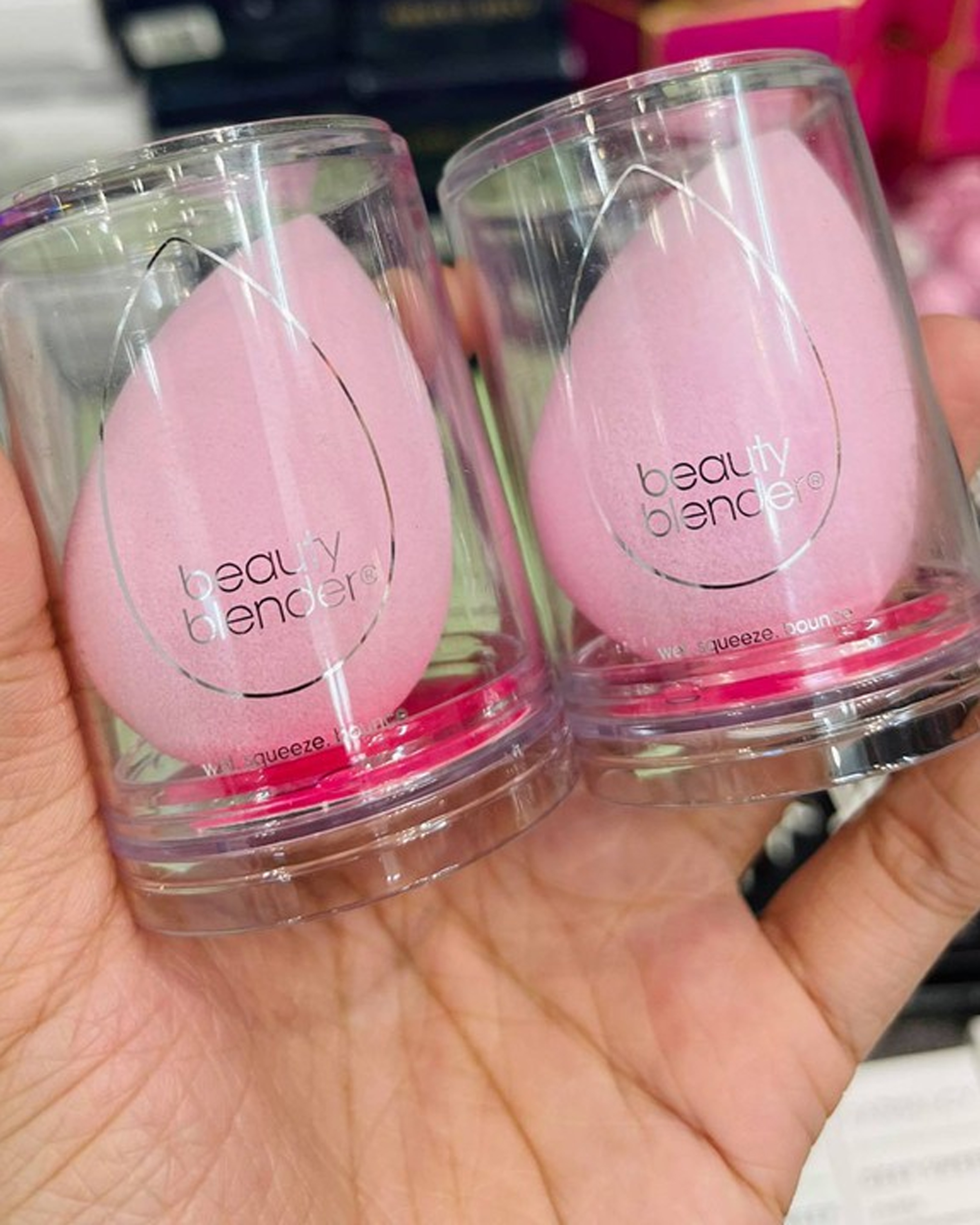 Mút Trang Điểm BEAUTYBLENDER SCORPIO Makeup Sponge