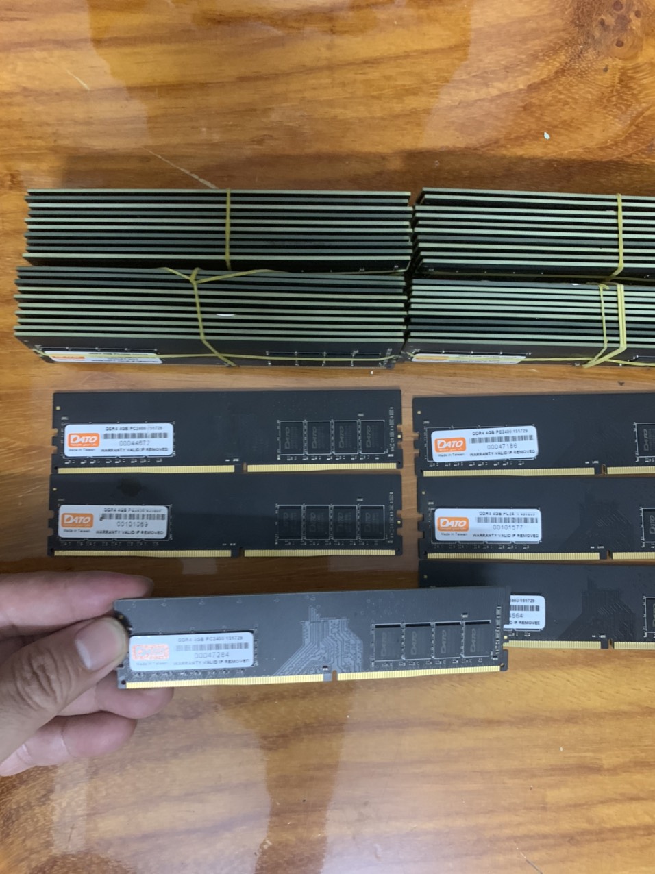 [HCM]Ram4G/DDR4/2400 Dato Chính Hãng KHÔNG KÉN MAIN