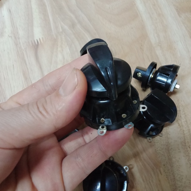 Công tắc số quạt công nghiệp(loại tốt)