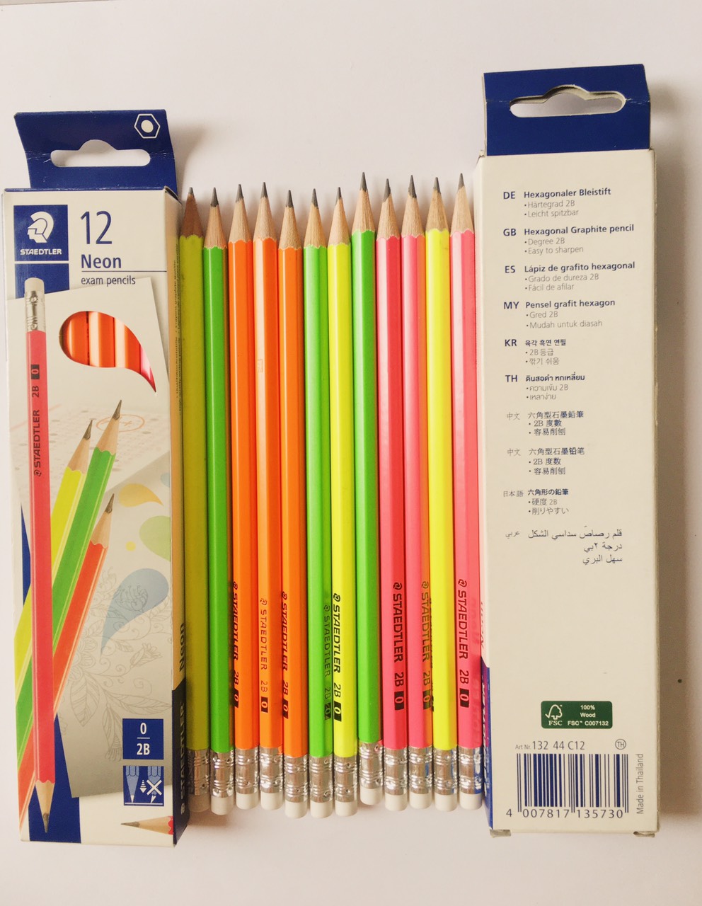 [HCM]Hộp 12 chiếc bút chì 2B thân nhiều màu Neon có tẩy Đức Staedtler 13244 (Gồm 4 màu Vàng CamXanhHồng)