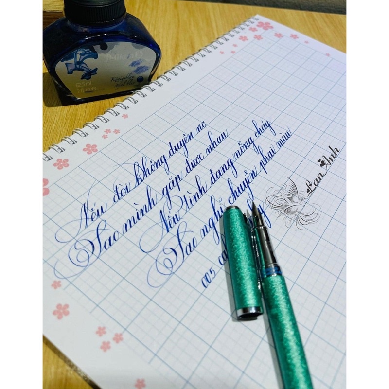 Bút Máy Ngòi Lá Tre Tách Đôi Calligraphy 005