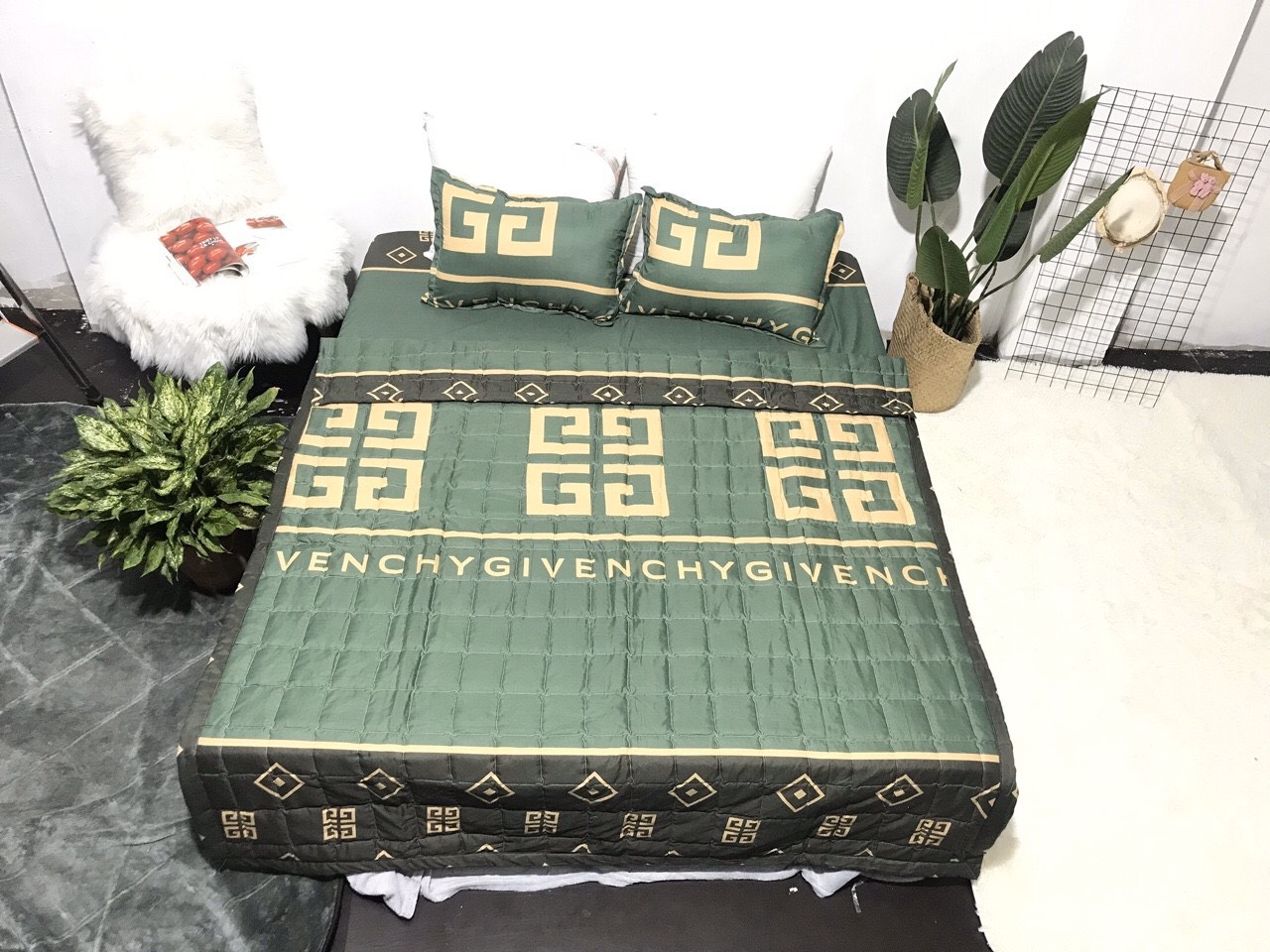 BỘ CHĂN GA GỐI 5 MÓN - GIVENCHI XANH