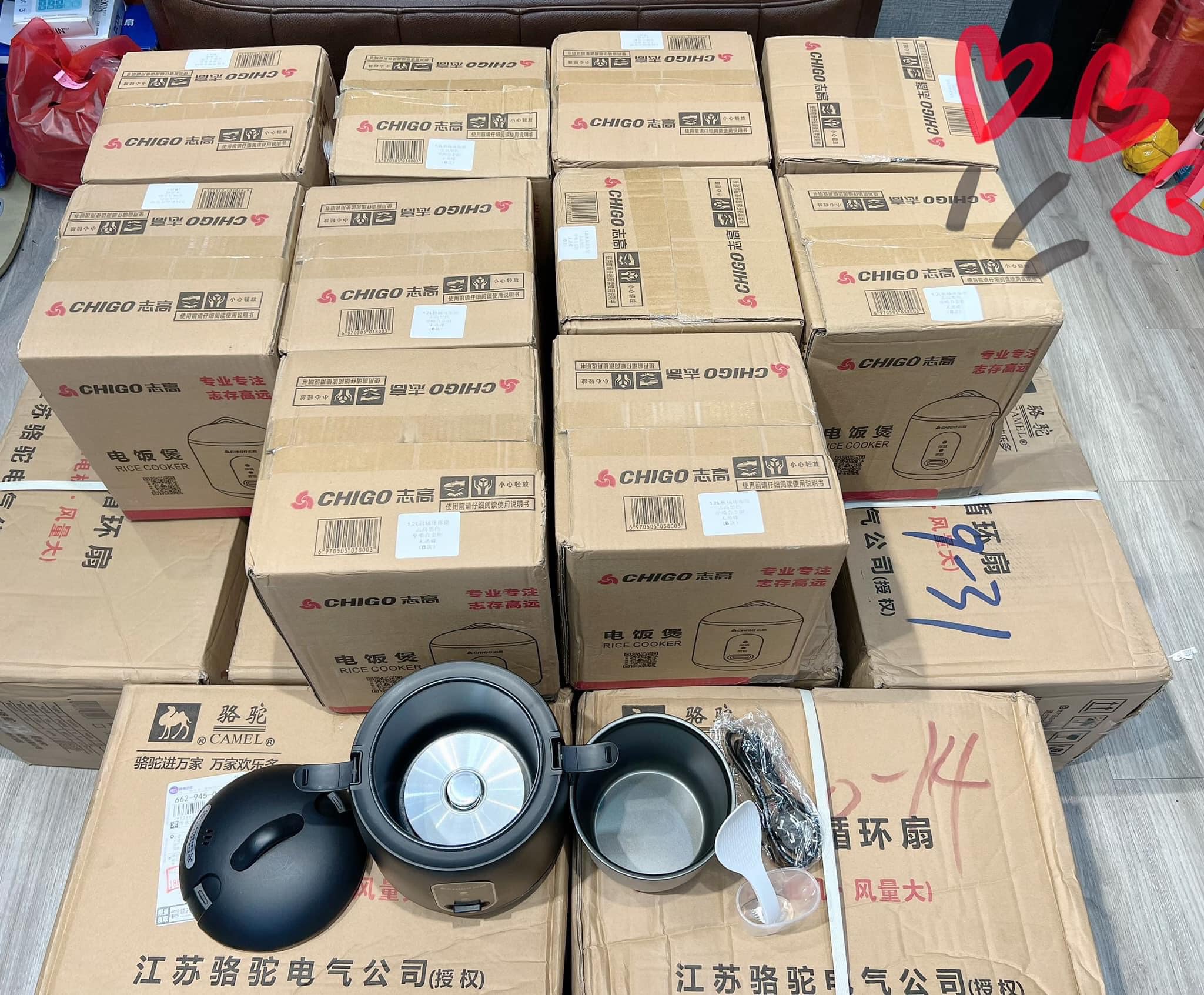 NỒI CƠM MINI CHIGO DUNG TÍCH 1.2 LÍT TIỆN LỢI