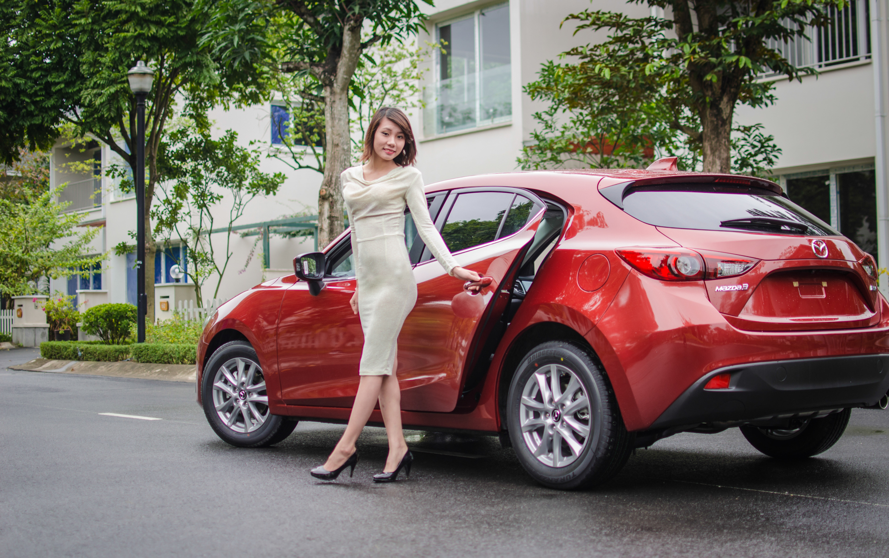MAZDA 3 2015 - 2016: Cường lực màn hình cảm ứng