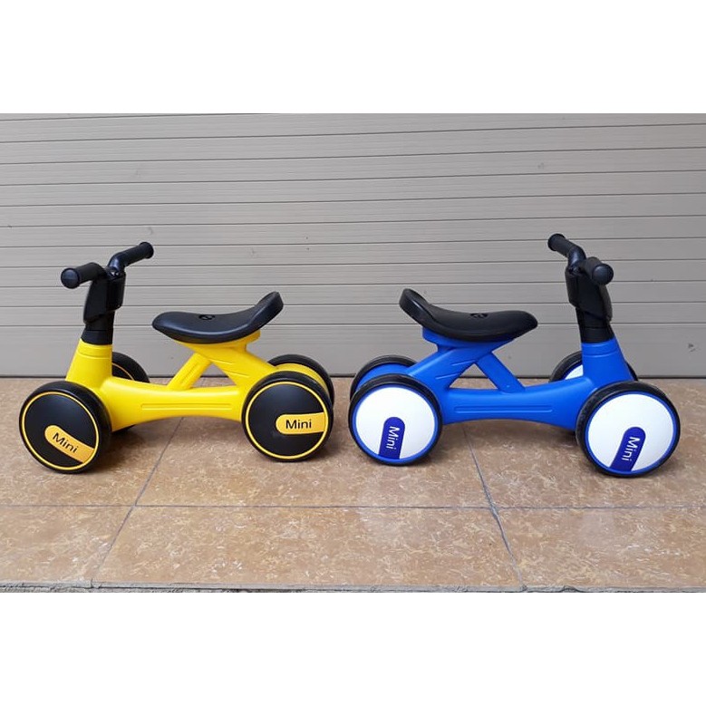 Xe chòi chân có nhạc + đèn - hàng cao cấp mini bike