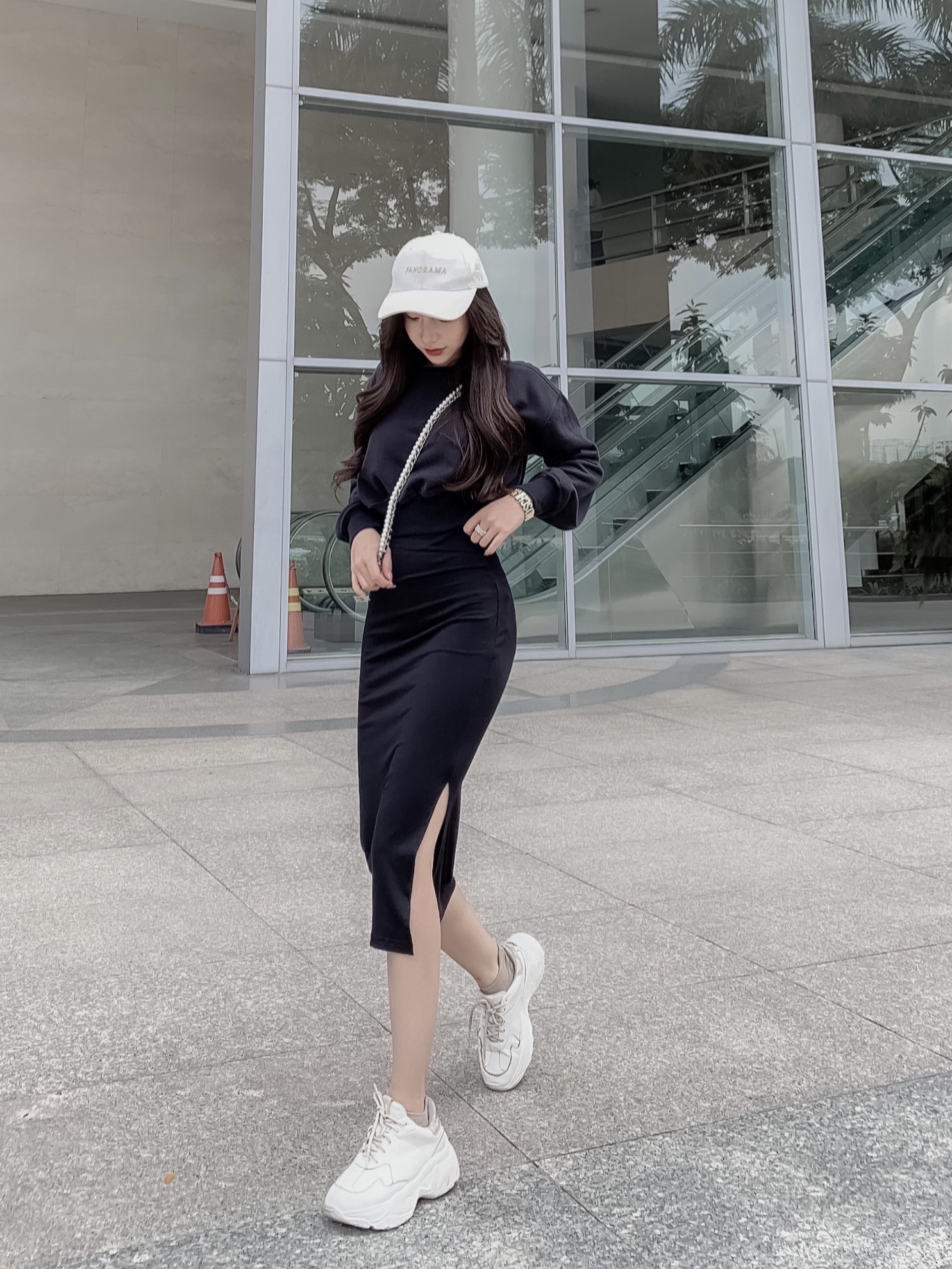 Chân váy thun ôm sát xẻ đùi (có full set) 305
