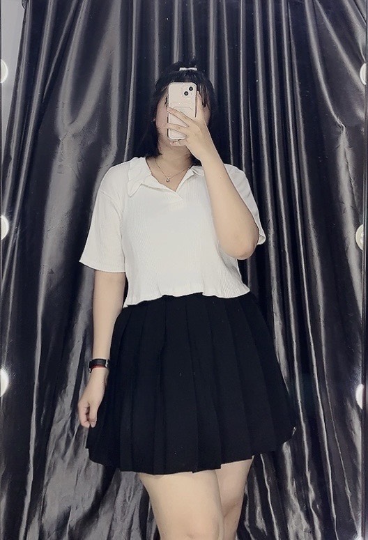 Áo polo croptop chất thun gân nữ bigsize (Ảnh mẫu chụp tại shop).