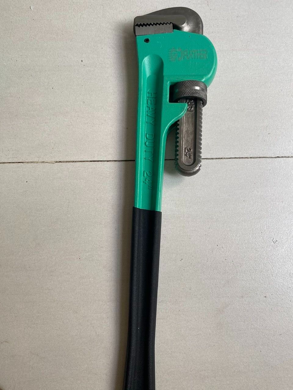 Kìm nước,mỏ lết răng cá sấu 12'inh,14",18",24" siêu bền, chắc chắn