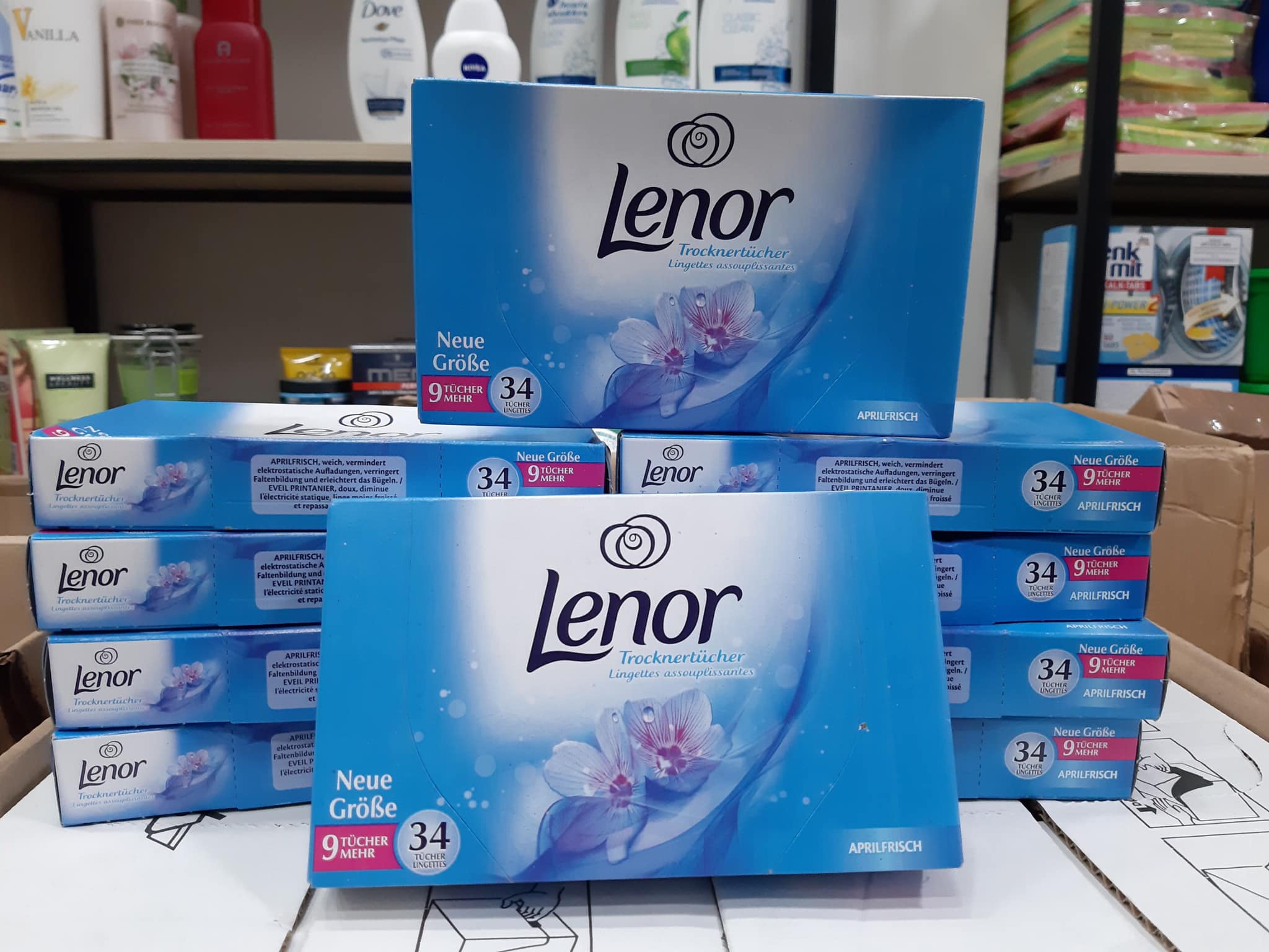 GIẤY THƠM LENOR CỦA ĐỨC