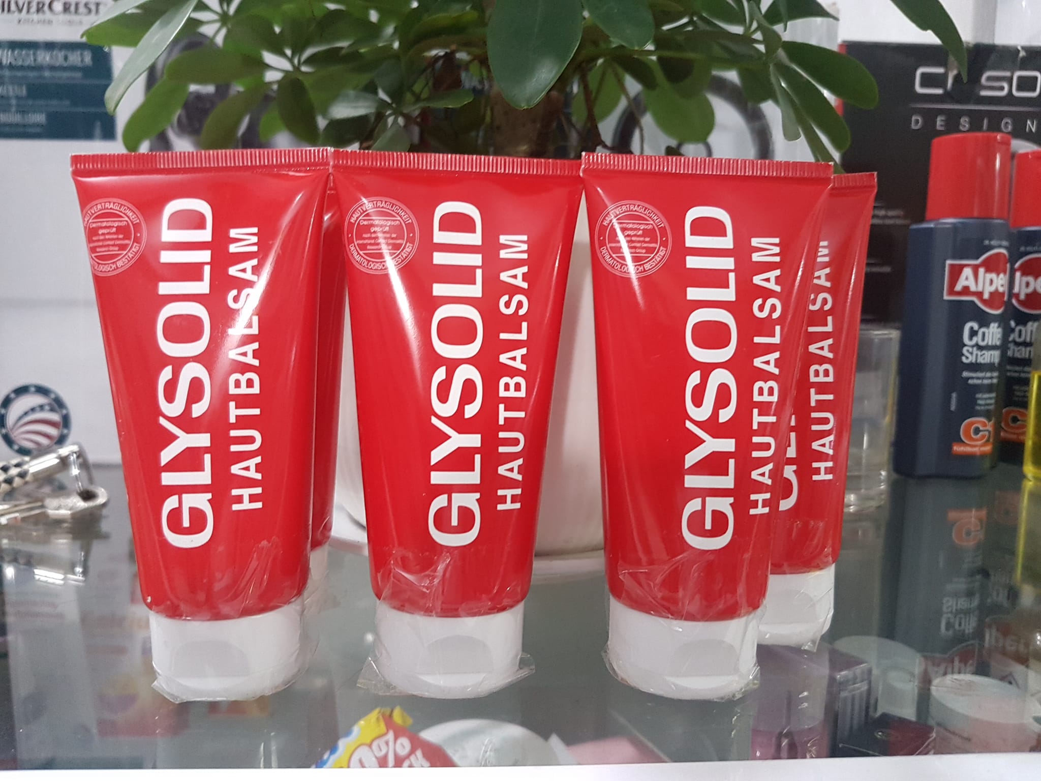 Kem Nẻ Glysolid Hautbalsam Dạng Tuýp 75ml Đức
