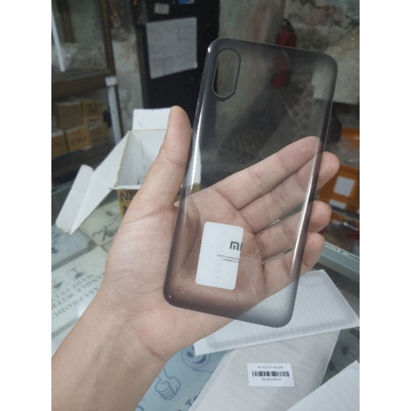 ▬✎☾  Thay mặt lưng kính cho Xiaomi Mi 8 Pro Trong suốt Zin Máy