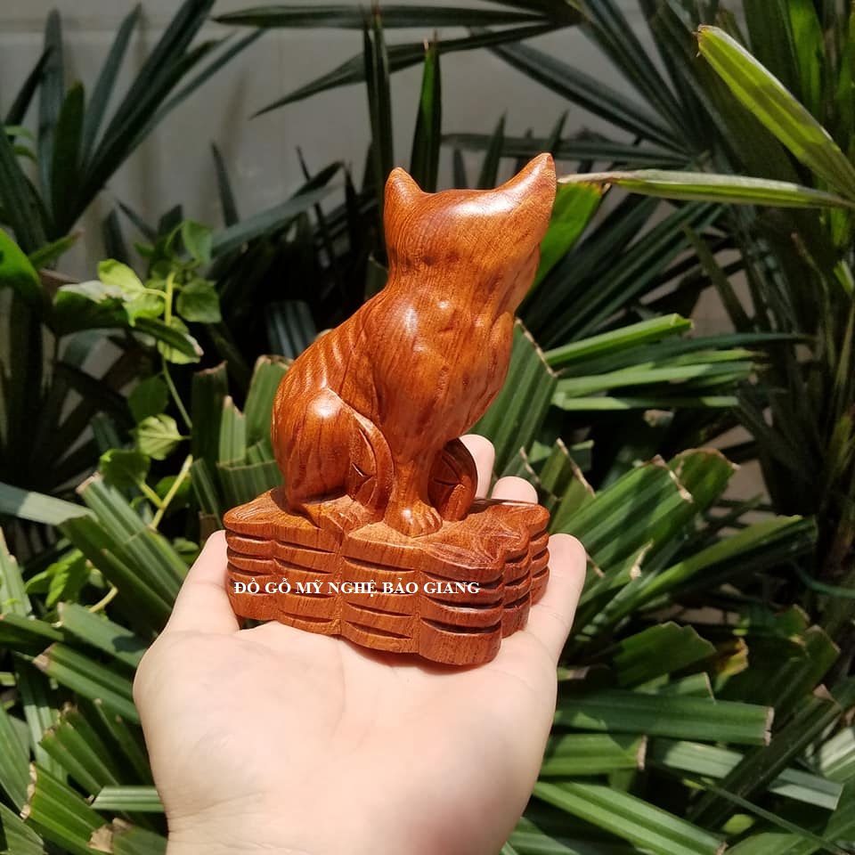 Tượng con mèo gỗ hương