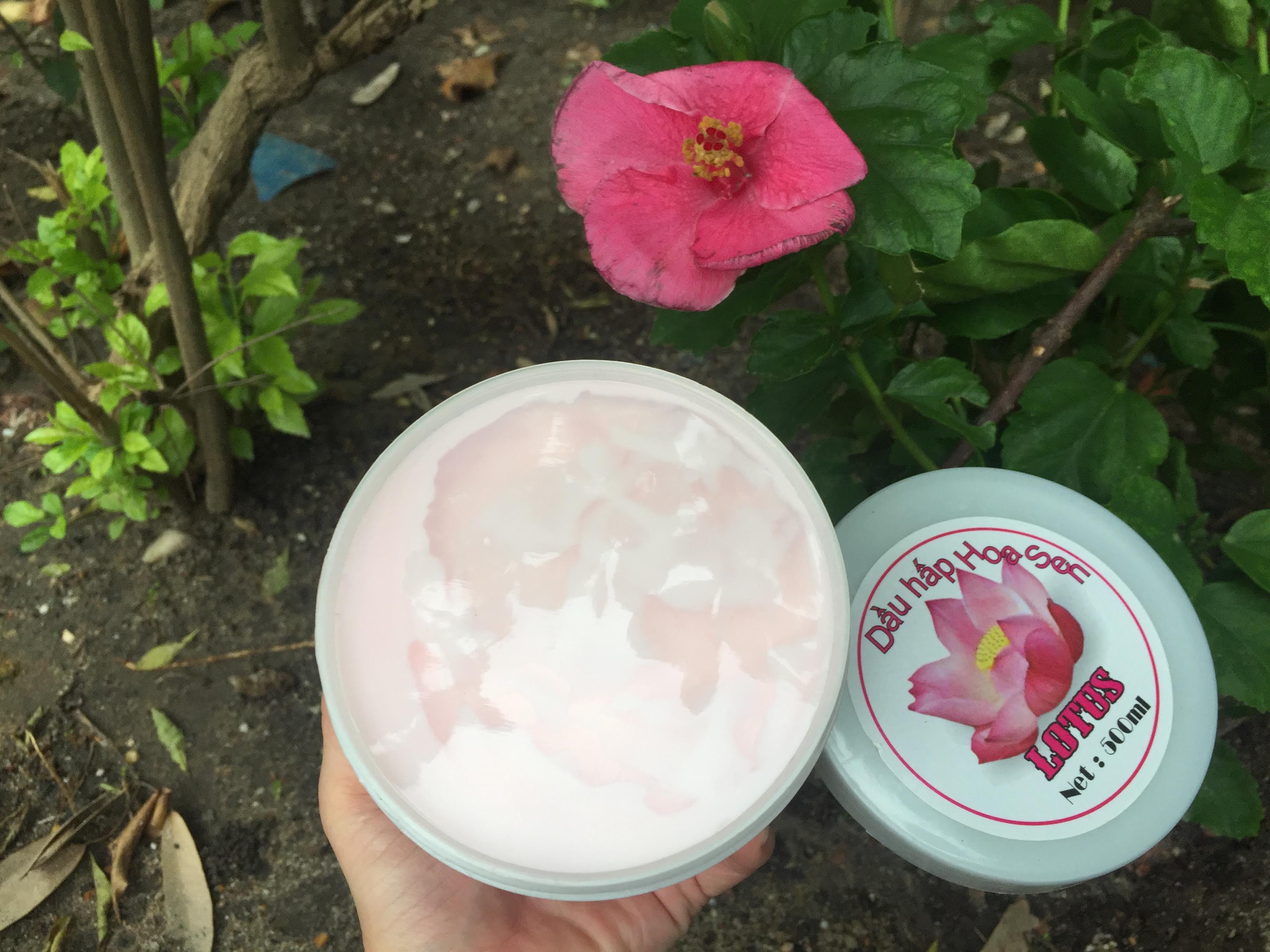 Hấp dầu Hoa Sen Lotus 500 ml mượt tóc thơm cực kỳ