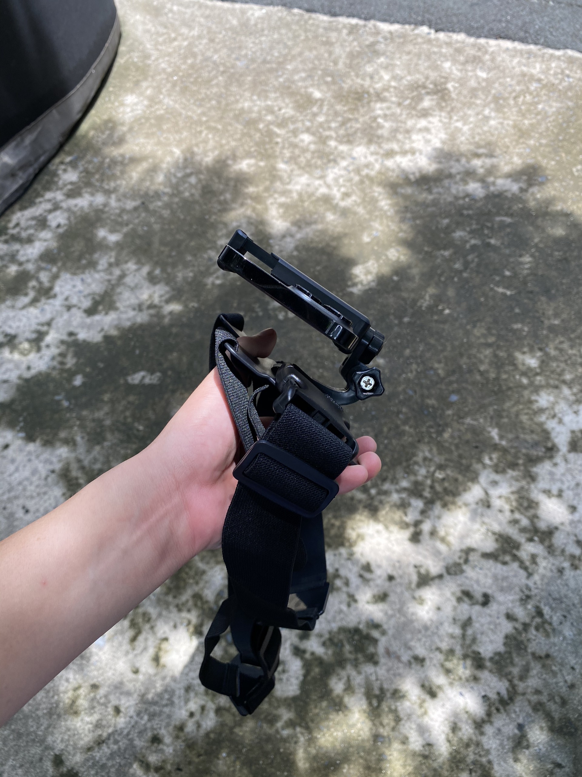 Bộ dây đeo dùng cho điện thoại và camera tiện dụng