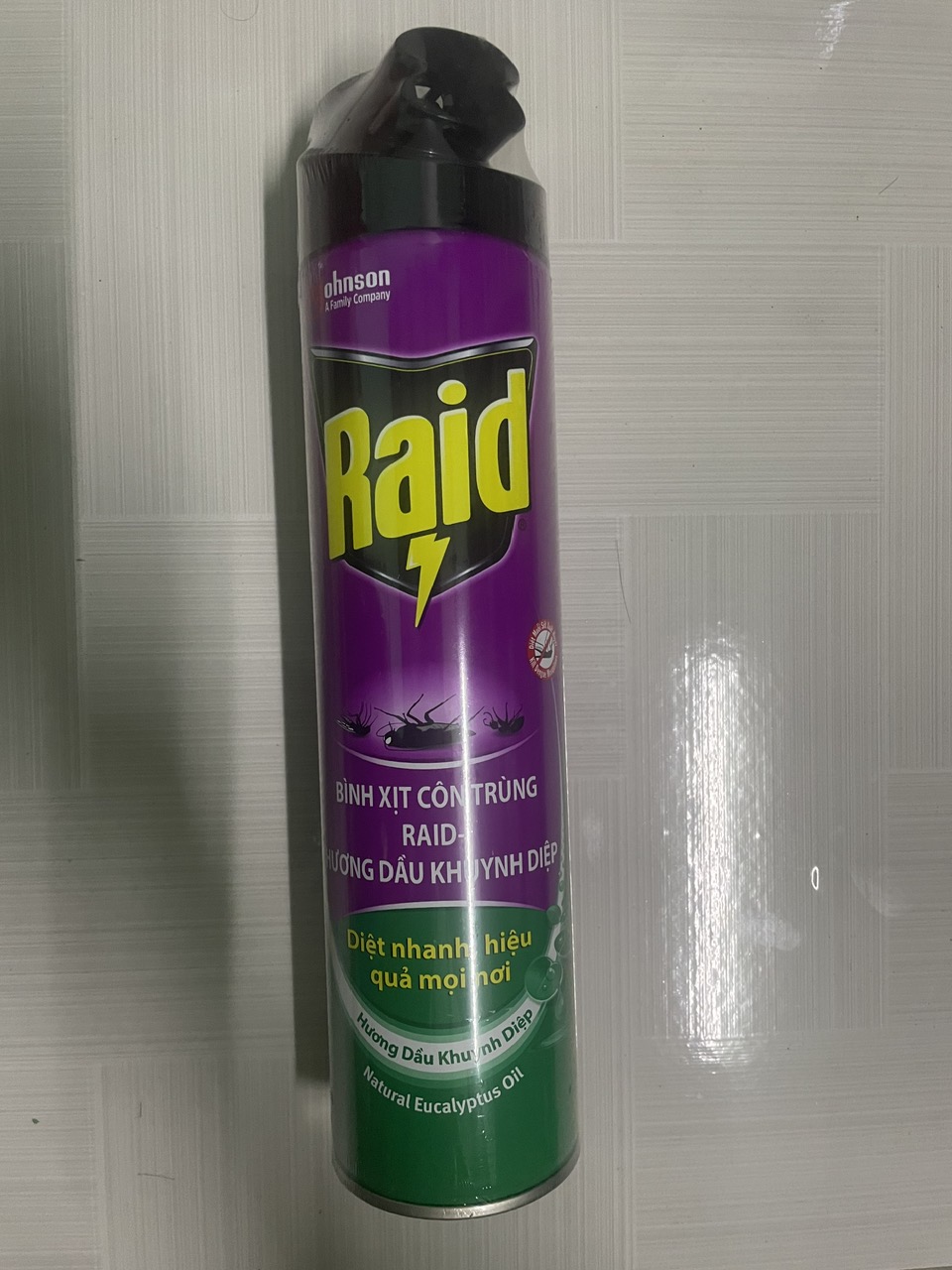 Raid xit muỗi Raid Hương Dầu Khuynh Diệp 600ml