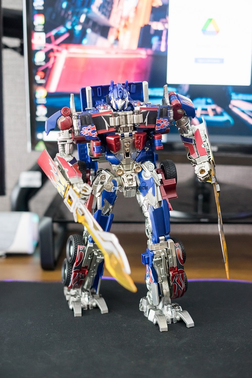 Mô hình Transformer Optimus Prime Bumblebee Megatron khớp biến hình