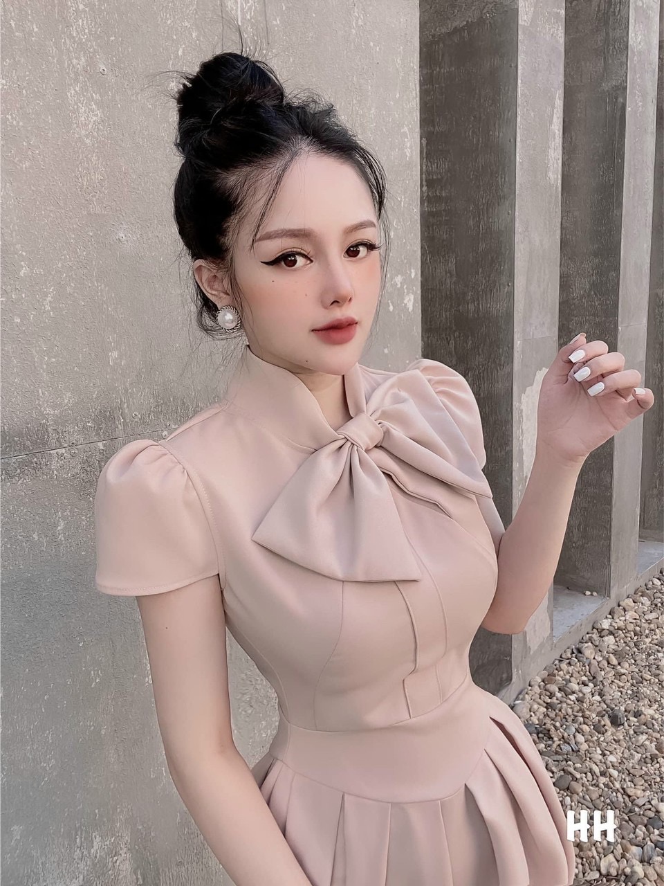 Đầm nơ cổ form dài 2 màu