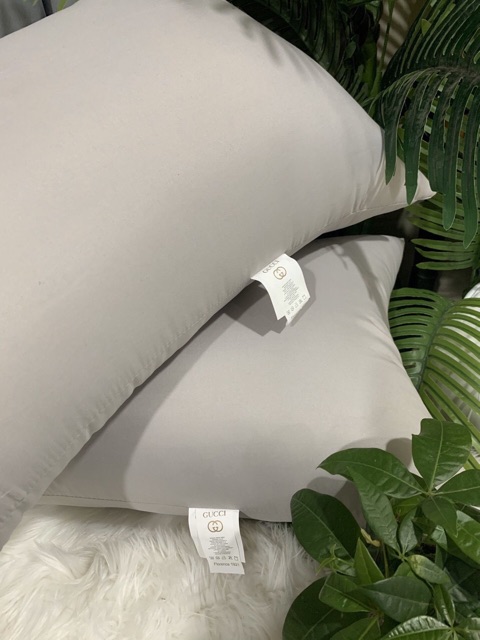 Combo 2 cái ruột gối Gucci