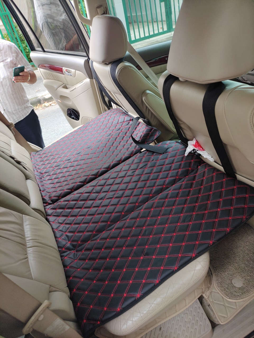 Nệm Dành Cho Xe Ôtô Không Bơm Hơi