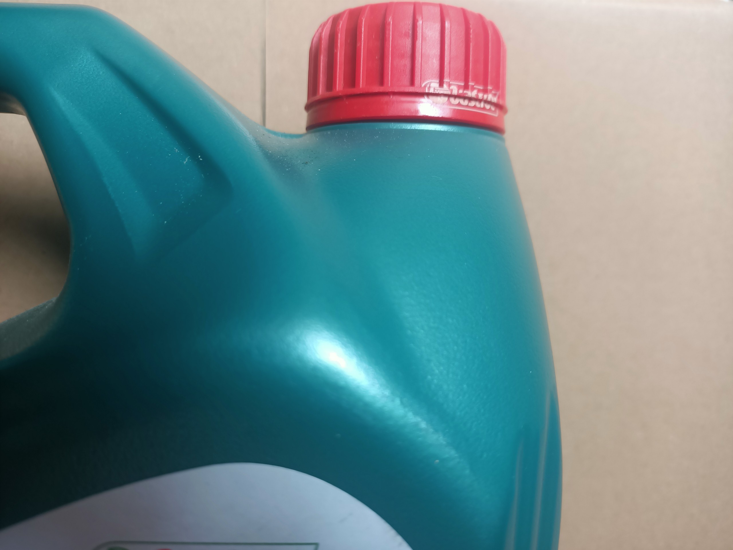 Dầu nhớt CASTROL MAGNATEC Professional A5 5w30 4lít ( mẫu mới )