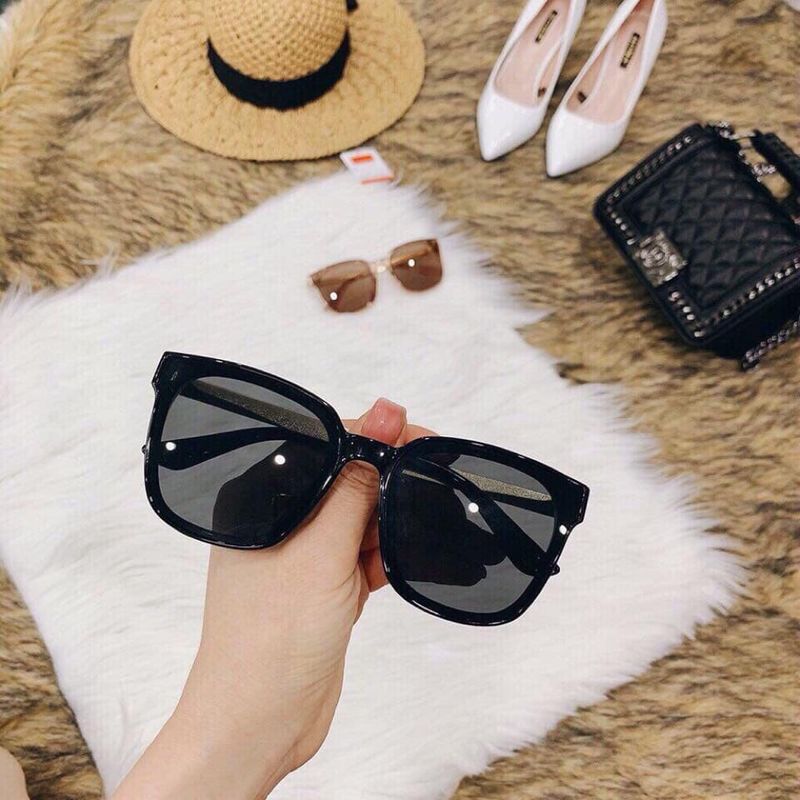 Kính mát unisex nam nữ chữ V tràn viền màu đen - 55 - bự store