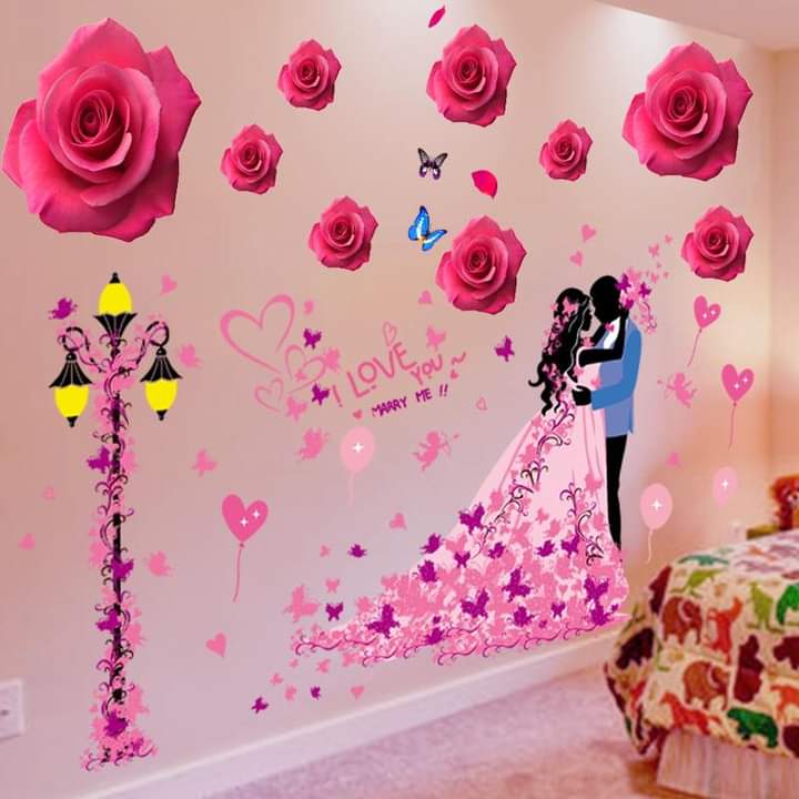 DECAL DÁN TƯỜNG HOA HỒNG ĐỎ VÀ ĐÔI TÌNH NHÂN