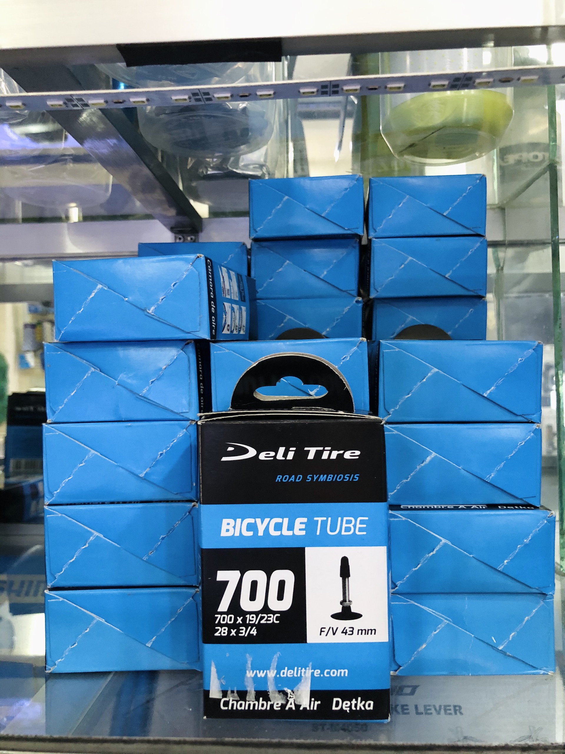 Ruột Xe Đạp DELI 700c X 19 - 23 (Van Pháp 43mm)
