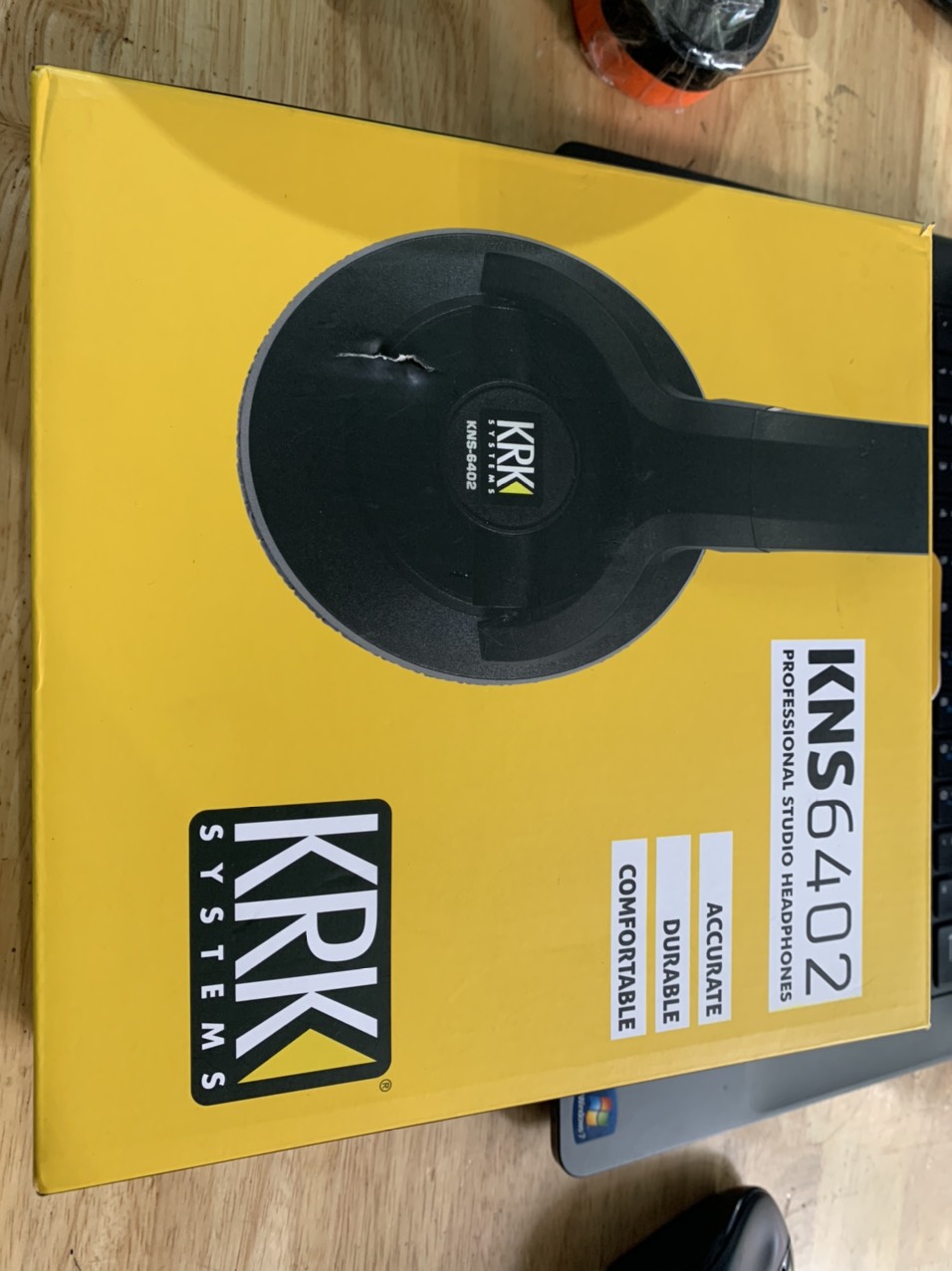 Tai Nghe Kiểm Âm KRK KNS 6402