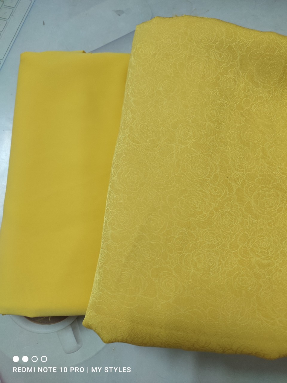 Vải áo dài tơ lụa cao cấp dệt vân nổi - tơ lụa hoa đăng
