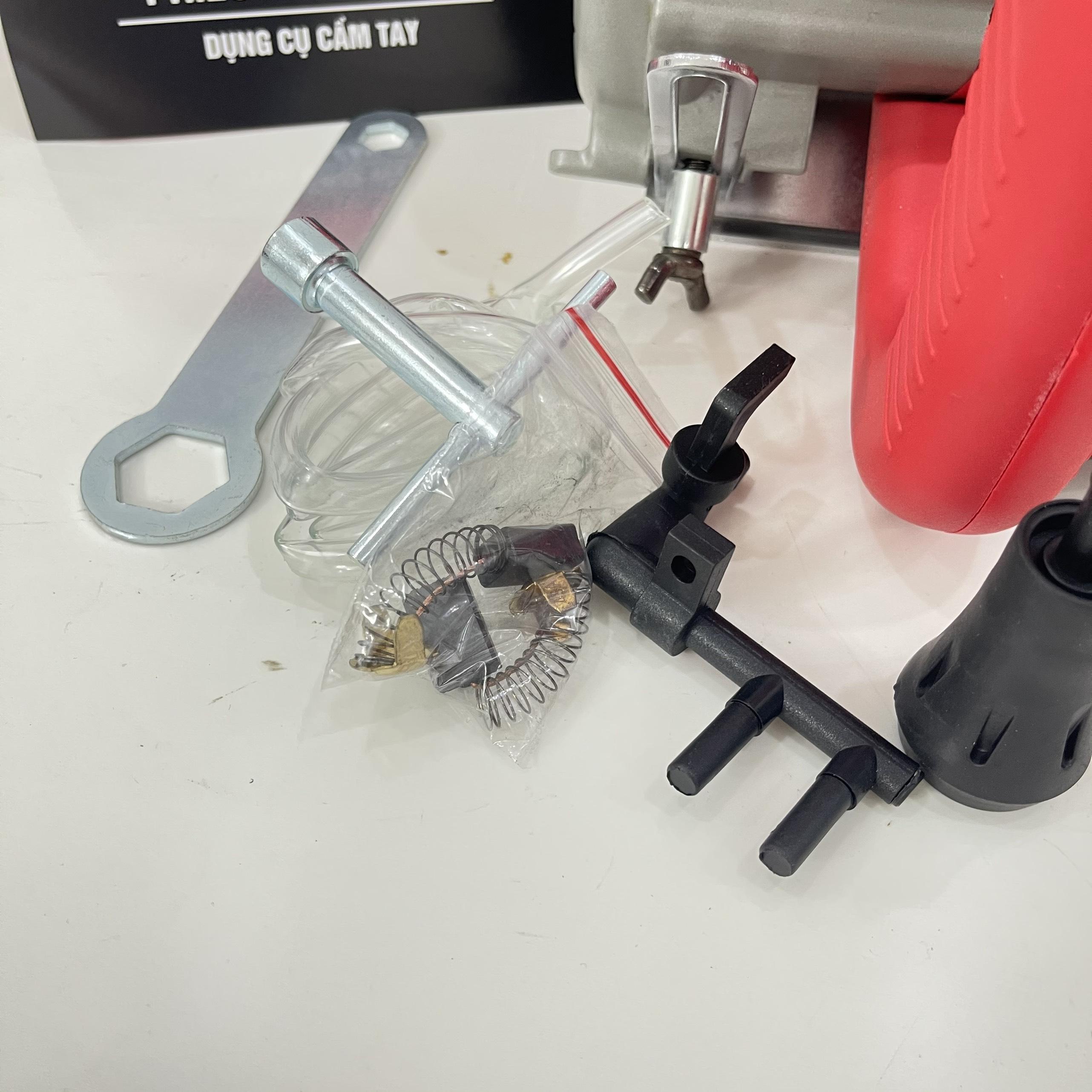 Máy cắt gạch, đá đa năng Drama 110mm
