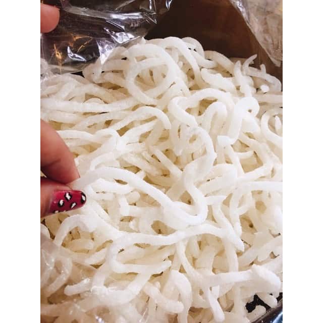 Mứt Dừa Non Dạng Sợi - Loại 1 Mới - 100G