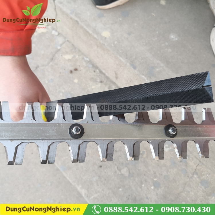 Dụng cụ mài dũa lưỡi cưa 150mm