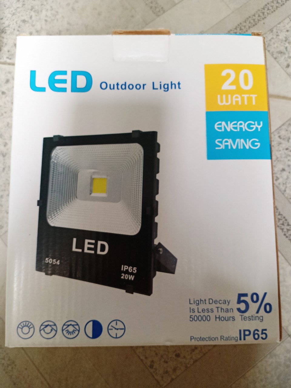 đèn pha LED 20w COB đủ công suất chuẩn kháng nước IP66