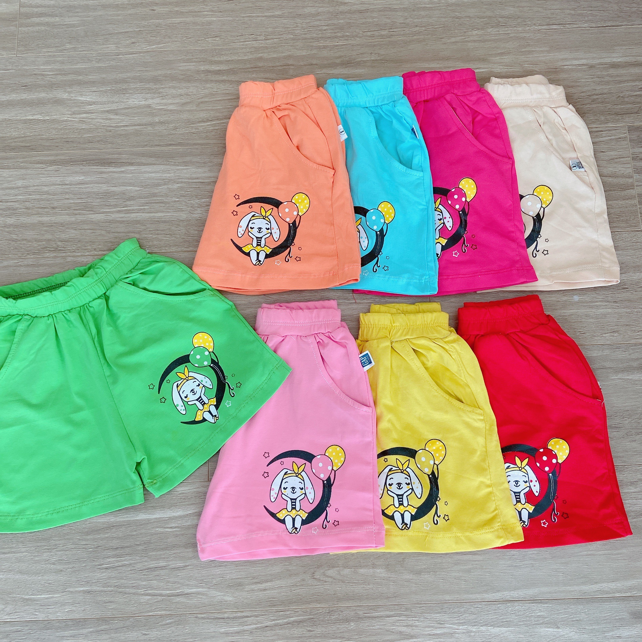 [Hoàn Tiền 6%] Lyvyshop - (Cotton chính phẩm) Combo 03 quần đùi cotton cho bé gái từ 09-28kg