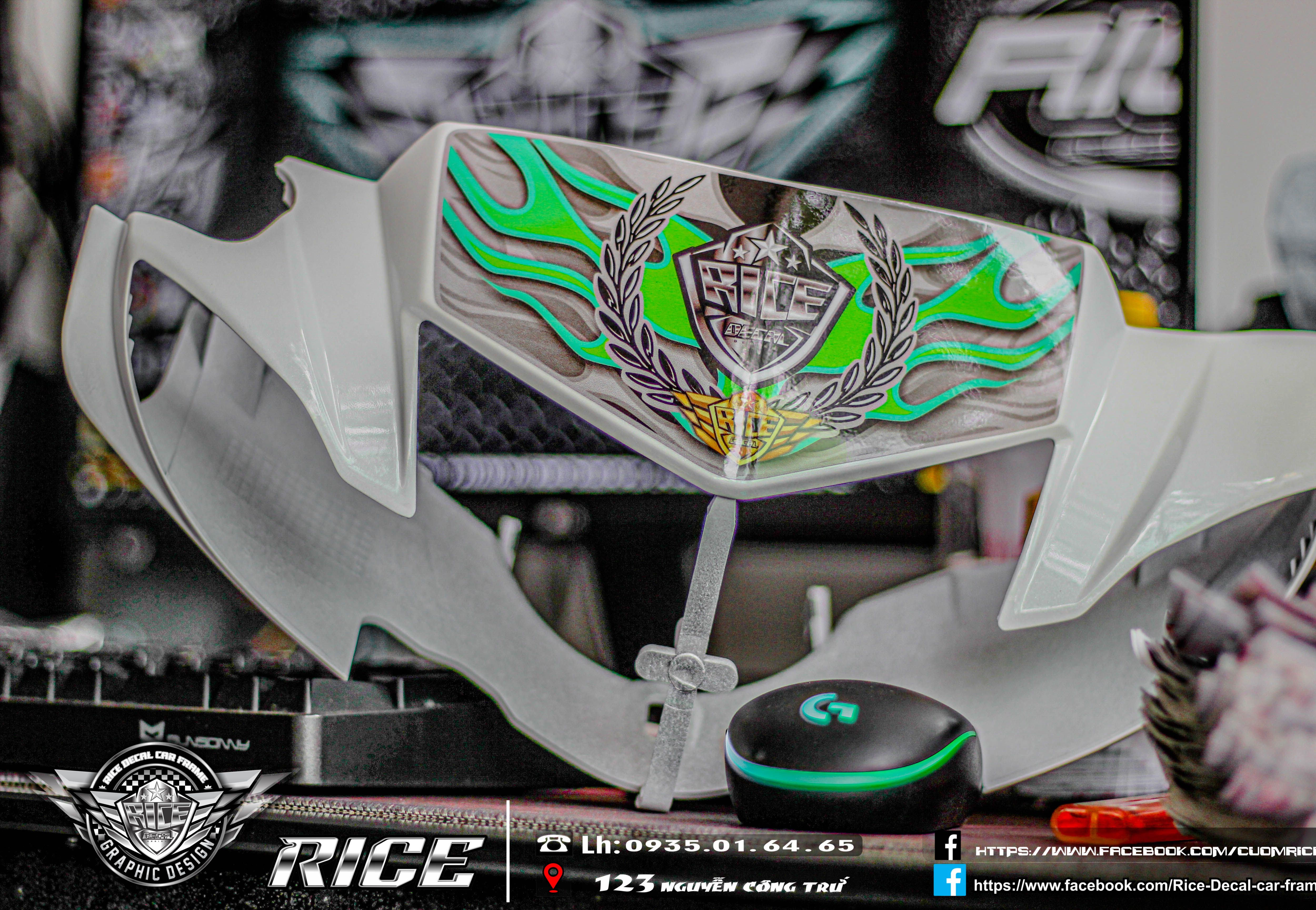Tem Dán Hộp Đầu Sirius lửa hot (Hôp đầu sihelo ) Rice decal car frame Mẫu Lửa dán tất cả màu sơn